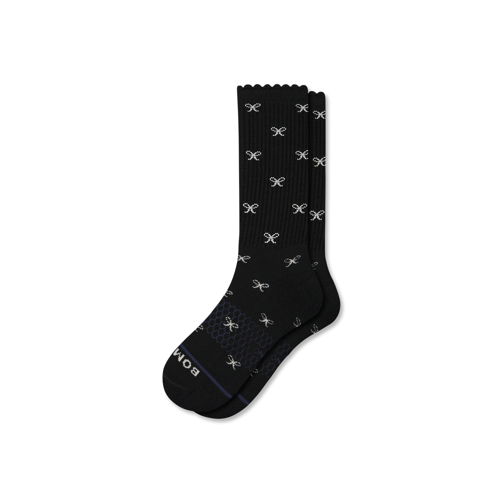 official-bombas::10040blackivoryadultfemalelayflat1transparent.png