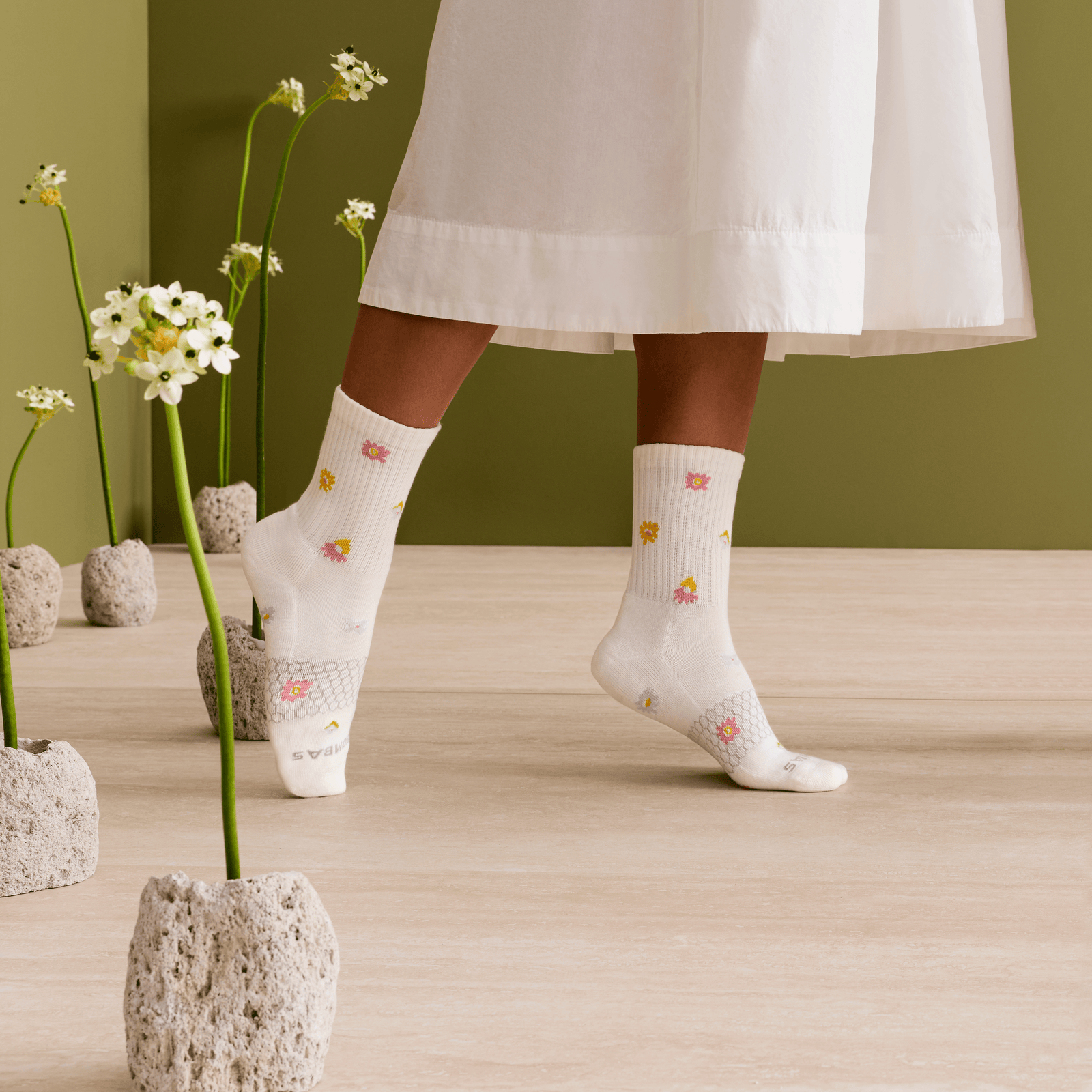 Women’s Garden Party Half Calf Sock -soft white [LIFESTYLE] [10149]