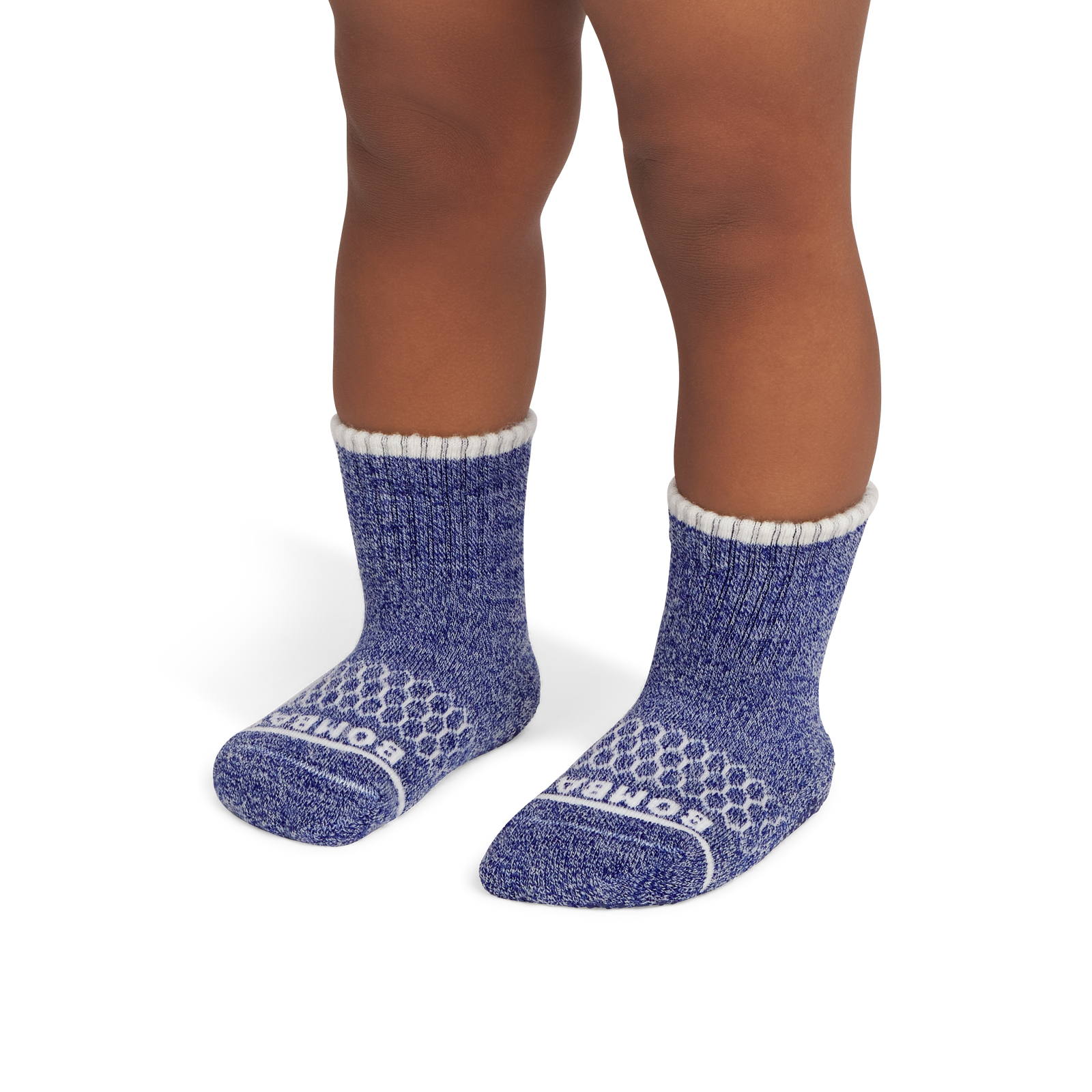 official-bombas::7106-glacierblue-softwhite-toddler-unisex-onmodel-2-transparent.png