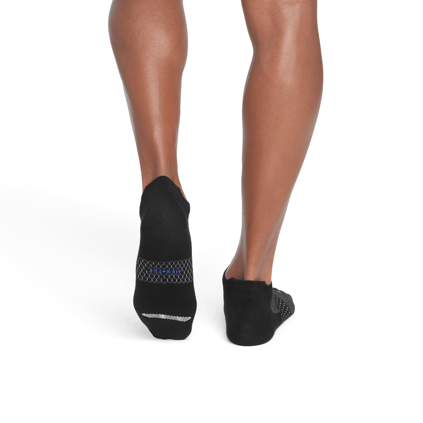 official-bombas::7752-black-adult-male-3-transparent.png