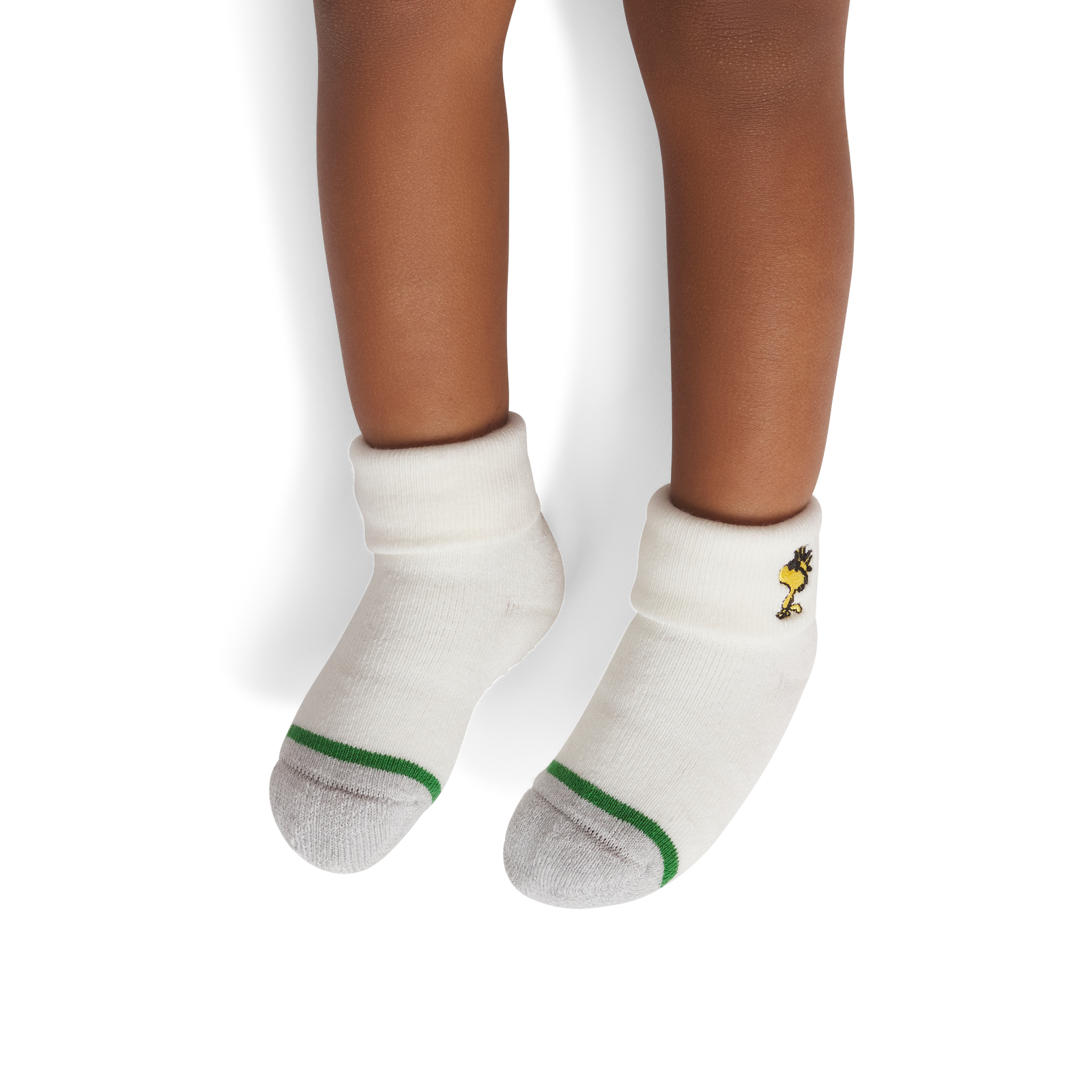 official-bombas::9656-softwhite-baby-6-12m-unisex-onmodel-2-transparent-_1_.png